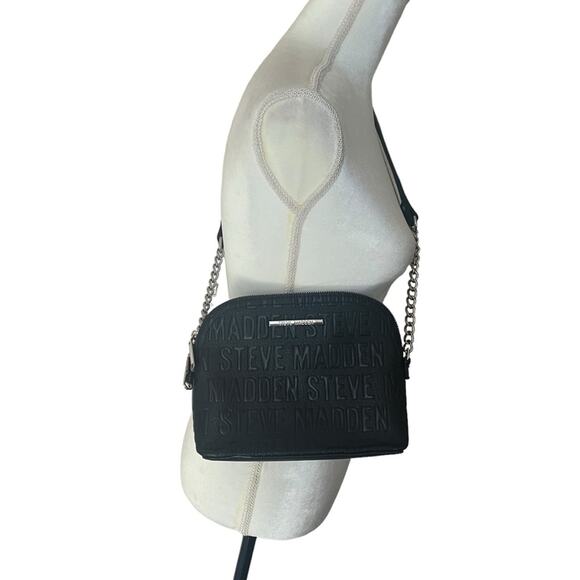 Steve Madden Small Black Crossbody Silver Hardware Vegan Leather Bag - Picture 3 of 6